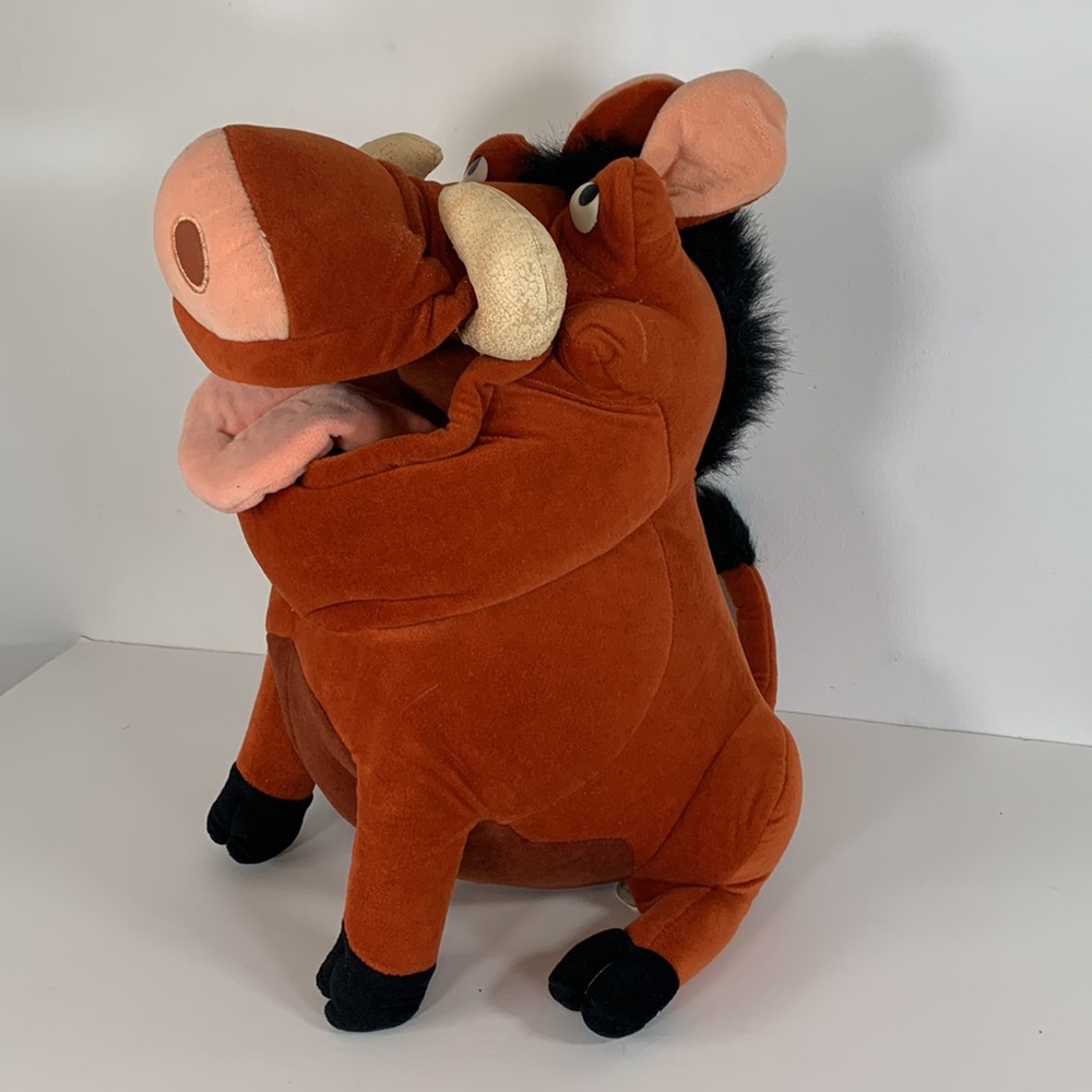 Disney 1990’s The Lion King Pumbaa Warthog 17” Jumbo Plush Stuffed Animal